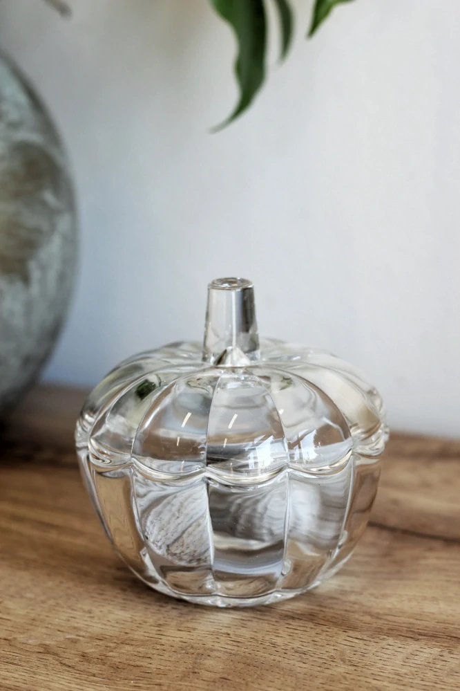 Skleněná dóza ve tvaru dýně 