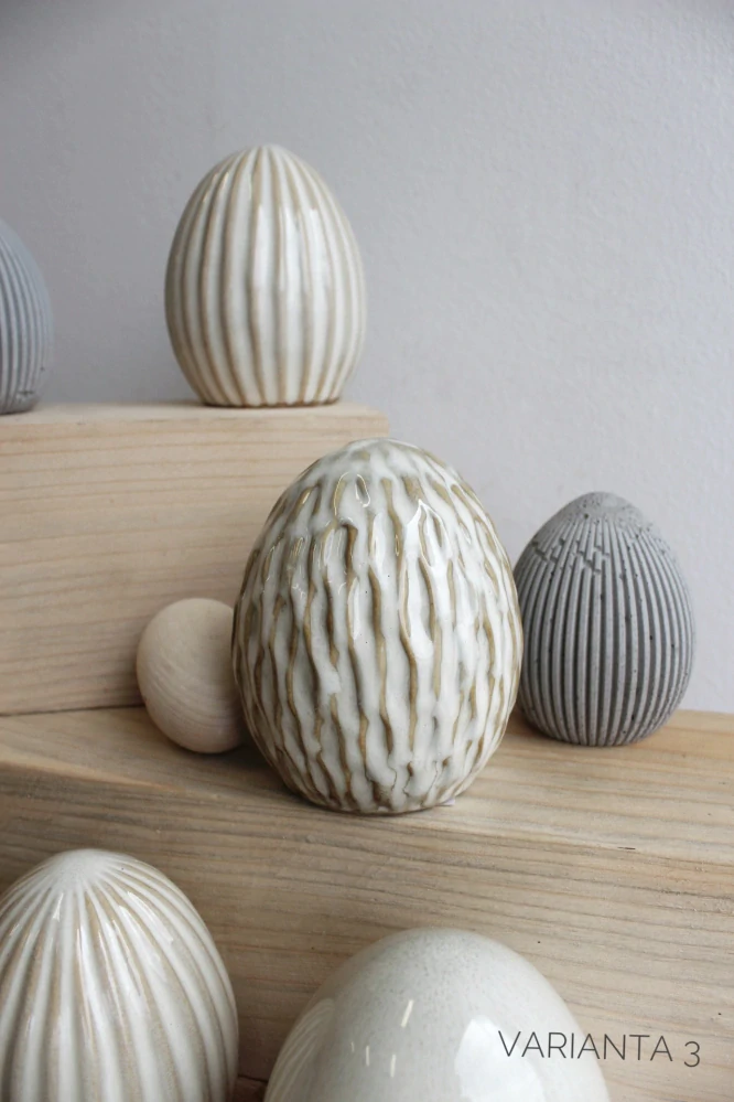 Minimalistické porcelánové vejce
