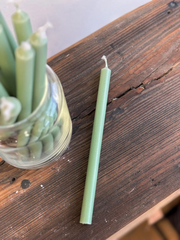Tenká svíčka - zelená (20 x 1,3 cm) 