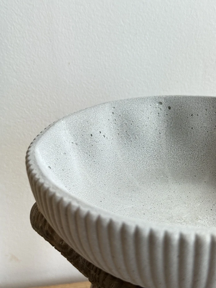 Betonová miska (malá) "Clara"