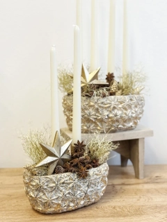 Betonový zlatý obal "Badyán"