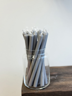 Tenká svíčka - šedá (20 x 1,3 cm) 