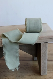 Stuha v pistáciové barvě 